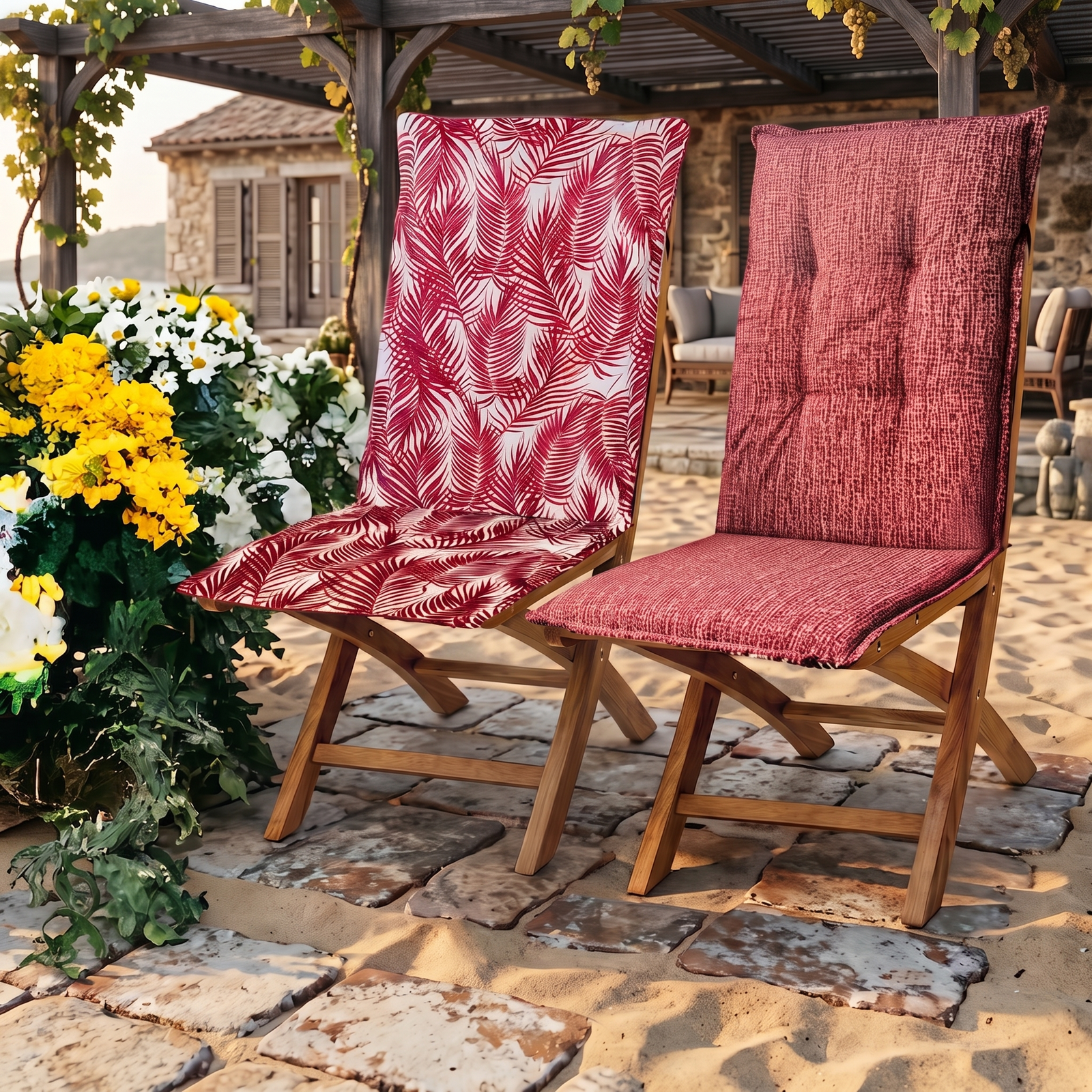 Gartenkissen auf Outdoor-Stühlen